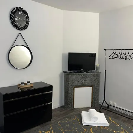 Privee Proche De Paris Privatunterkunft *